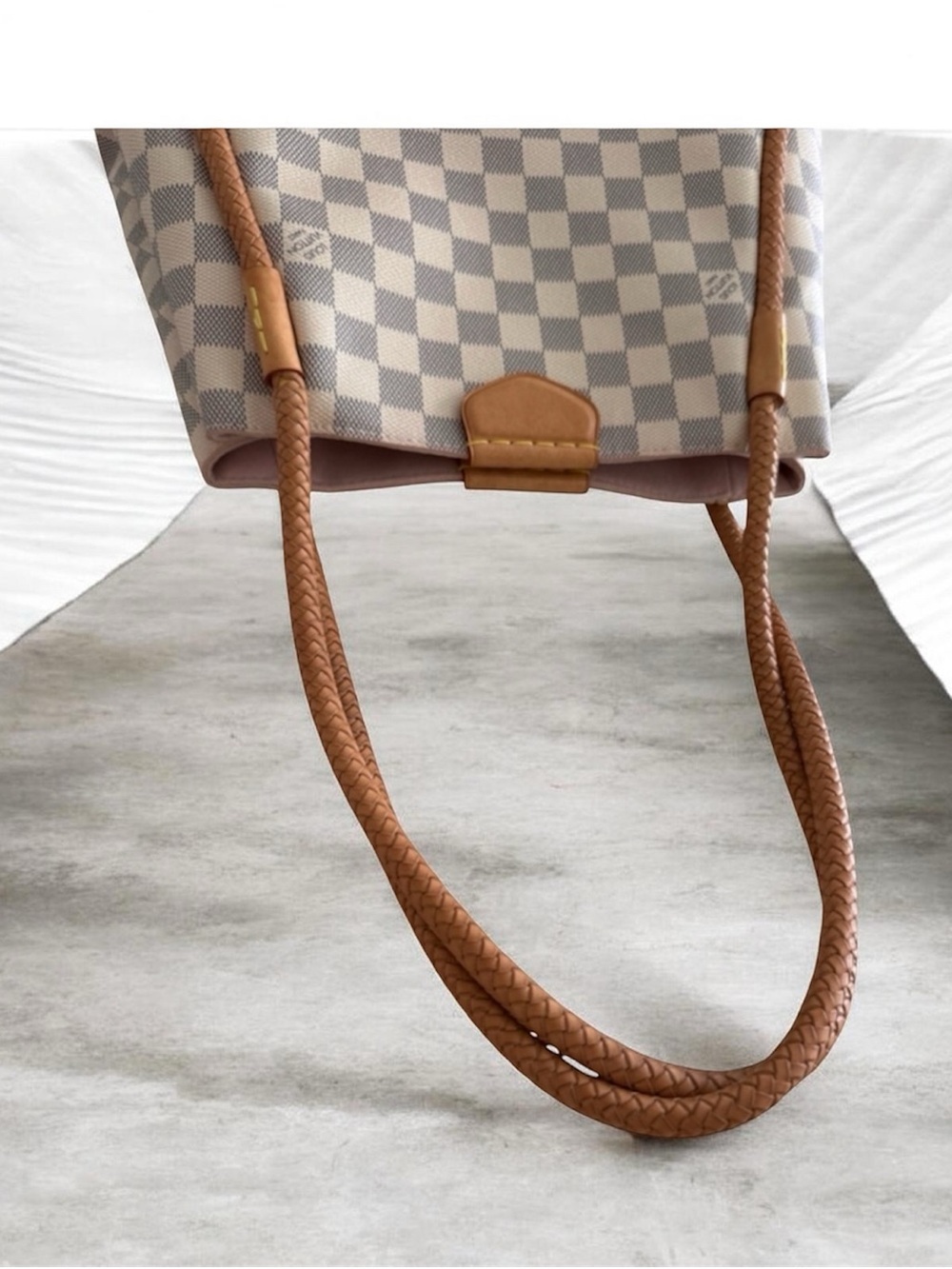 LOUIS VUITTON Damier Azur Propriano With Tassel - Picture 5 of 7